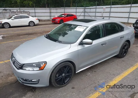 2015 Volkswagen Passat 2.0L Tdi Sel Premium z USA, uszkodzony, nr VIN 1VWCV7A33FC015337